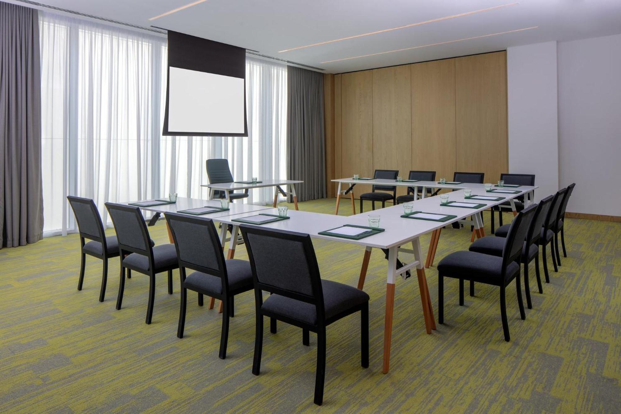 Holiday Inn Dubai Business Bay By Ihg Екстериор снимка