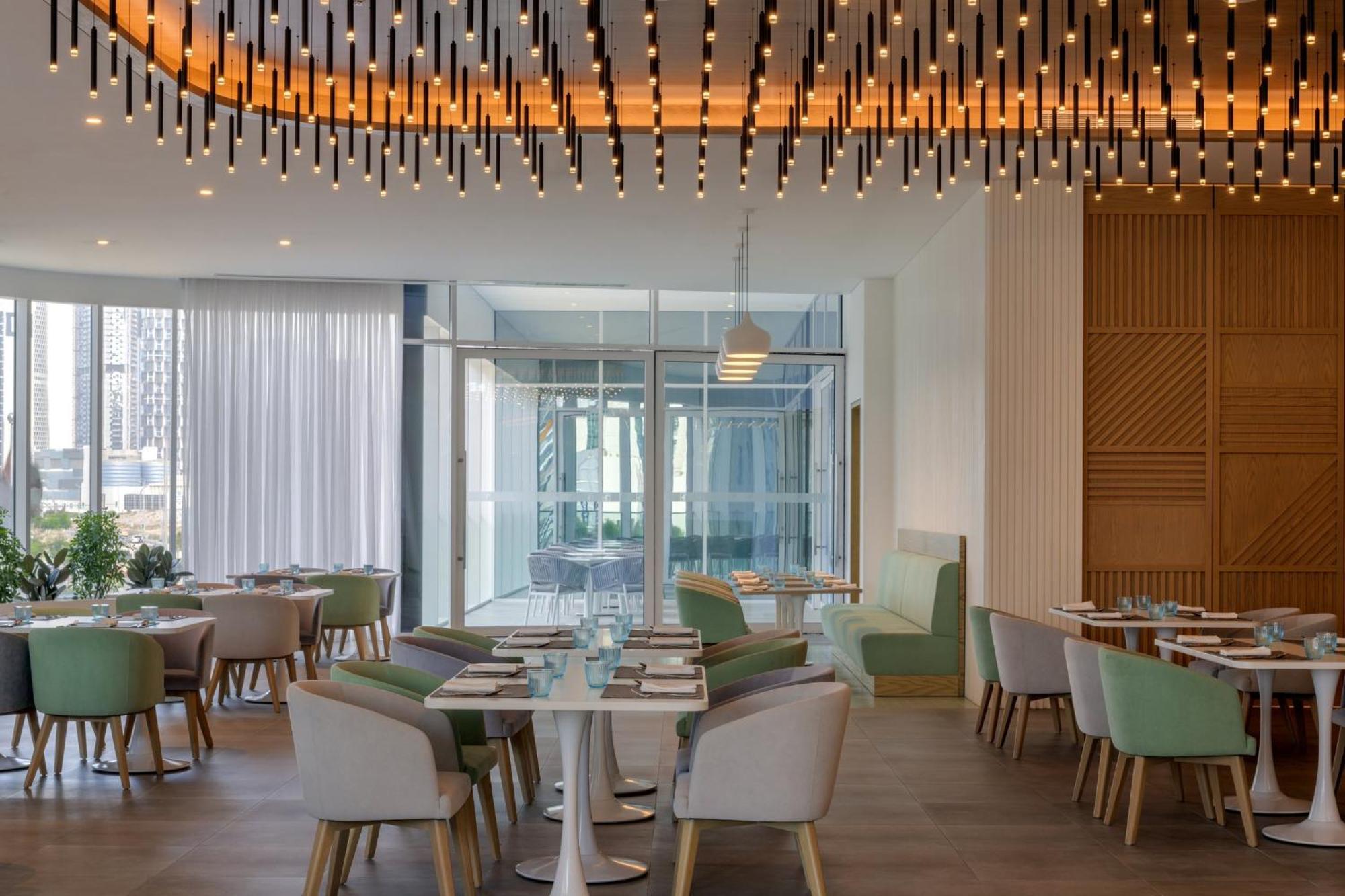 Holiday Inn Dubai Business Bay By Ihg Екстериор снимка