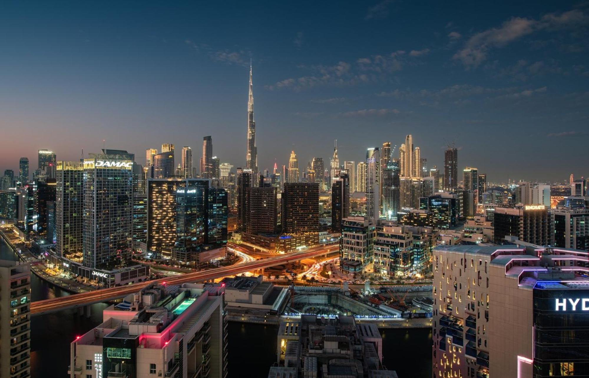 Holiday Inn Dubai Business Bay By Ihg Екстериор снимка